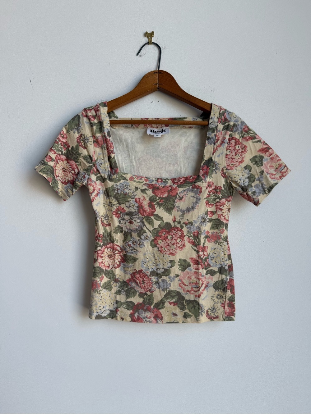 Rouje - floral square neck tops